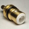 Кран-букса, керамика, 1/2", 20 шлицов, (аналог) B960350NU, B964636NU для VIDIMA, GROHE, IDEAL STANDARD (1шт) Кран-букса, керамика, 1/2", 20 шлицов, (аналог) B960350NU, B964636NU для VIDIMA, GROHE, IDEAL STANDARD (1шт)