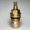 Кран-букса, керамика, 1/2", 20 шлицов, (аналог) B960350NU, B964636NU для VIDIMA, GROHE, IDEAL STANDARD (1шт) Кран-букса, керамика, 1/2", 20 шлицов, (аналог) B960350NU, B964636NU для VIDIMA, GROHE, IDEAL STANDARD (1шт)
